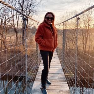 Meet your Posher, Renee